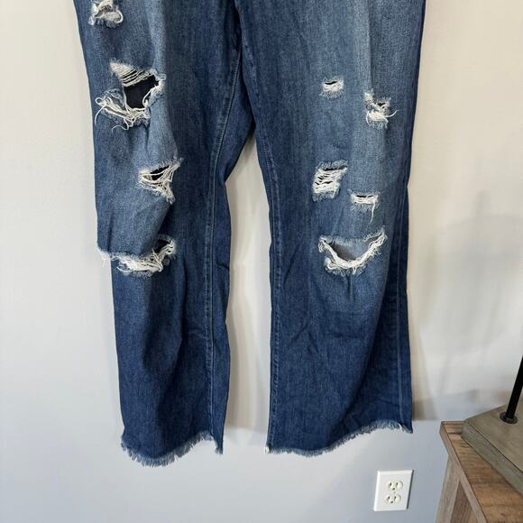 KanCan Distressed Dark Drape Ripped High Rise Wide Leg Jean Women's Plus Size 16 - Picture 4 of 7